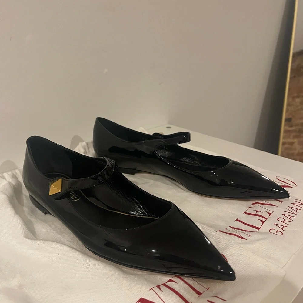 Valentino Black Patent Leather Flats with Gold Accent - Picture 1 of 5